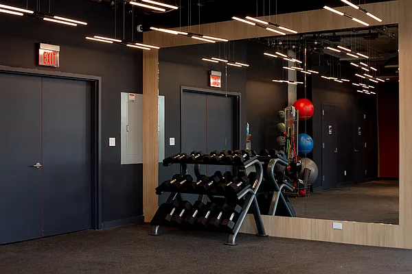 Rented by Nooklyn NYC LLC | media 19