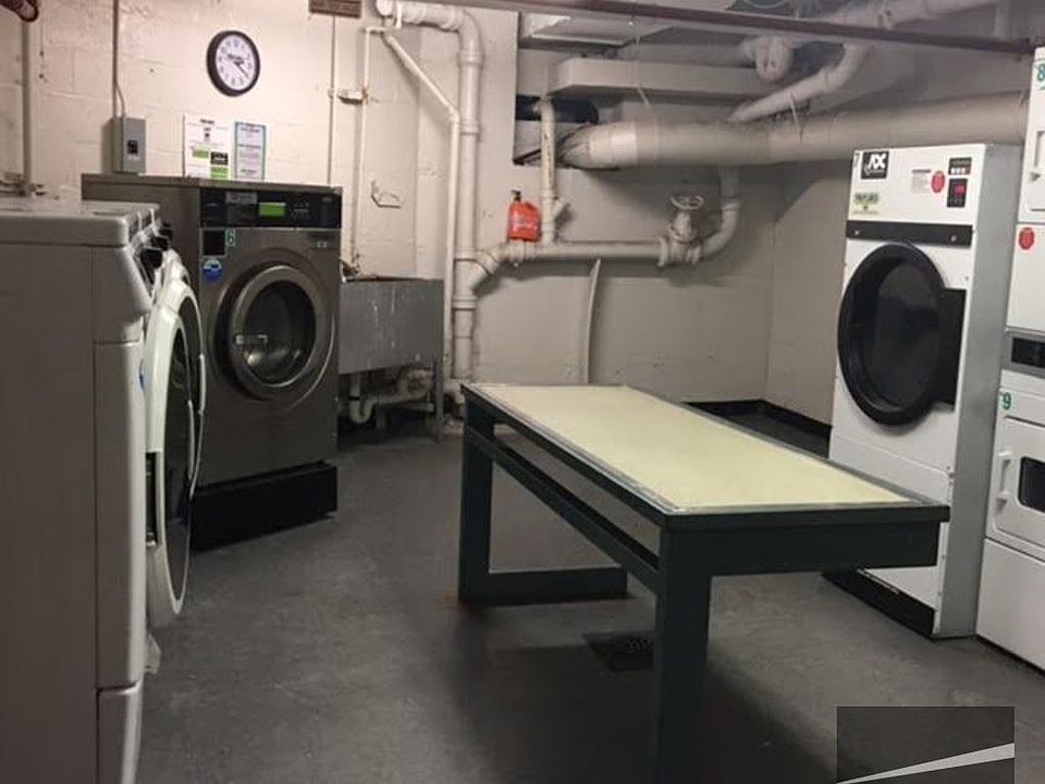 2nd image of 8750 Kingston Pl #6L