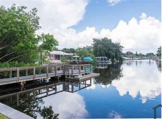 350 79th Ave N APT 216, Saint Petersburg, FL 33702