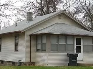 2515 S Cecelia St, Sioux City, IA 51106