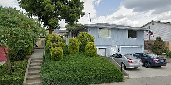 2nd image of 313 E Fairview Ave #313