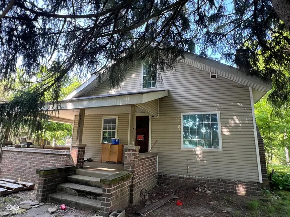 1337 N Jefferson St, Montezuma, IN 47862