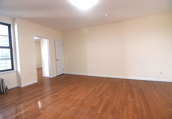 2nd image of 7602 21st Ave APT 4J