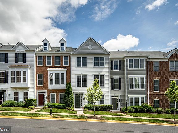 5th image of 14733 Potomac Branch Dr #11