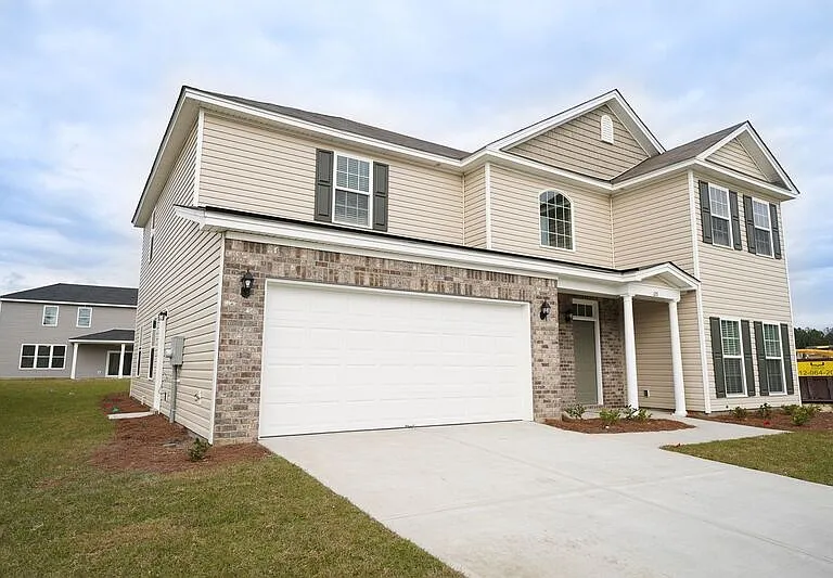 125 Chilburn Cir — Photo 4