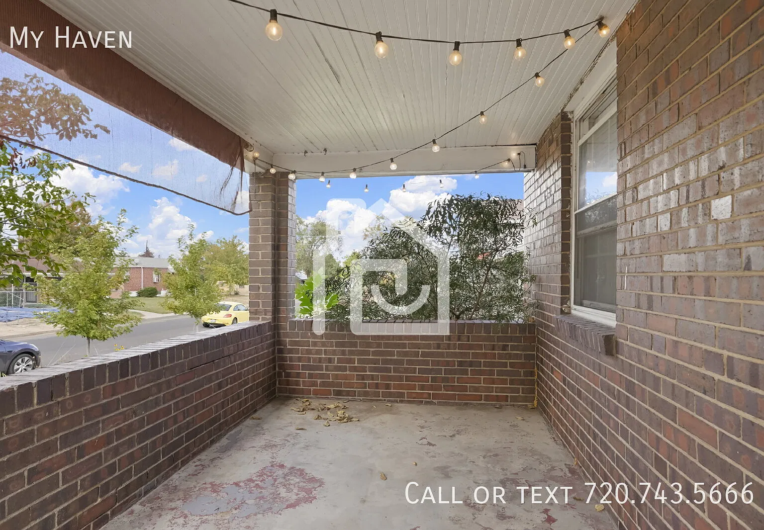 Historic 4 Bedroom Home with Hardwood Floors — Photo 3