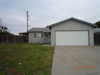 1st image of 604 Blanche Ct
