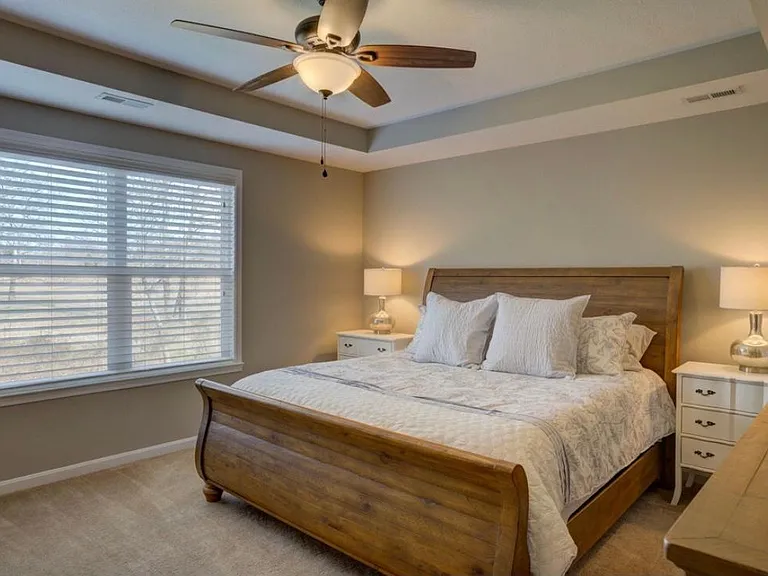 11916 Trottingham Cir — Photo 19