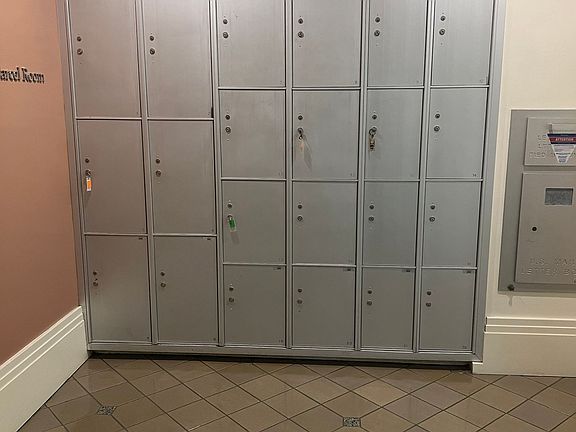 3rd image of 801 King St APT 2502
