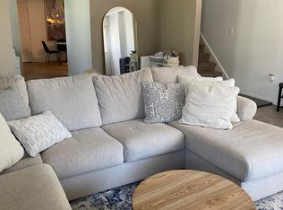 920 Center Pl #922, Dubuque, IA 52001