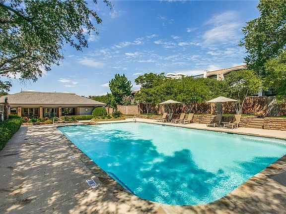 4th image of 4114 Woodcreek Dr