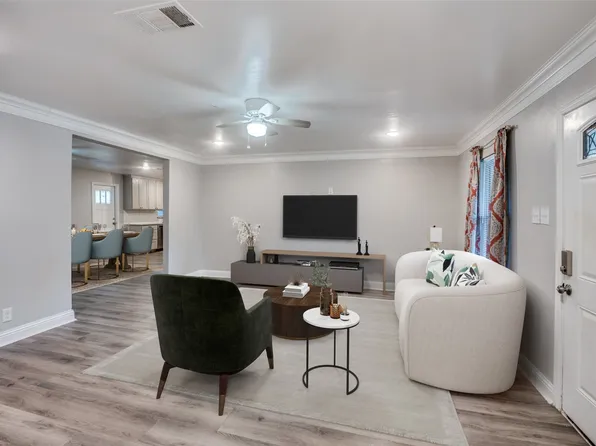 1928 Kent Dr, Arlington, TX 76010