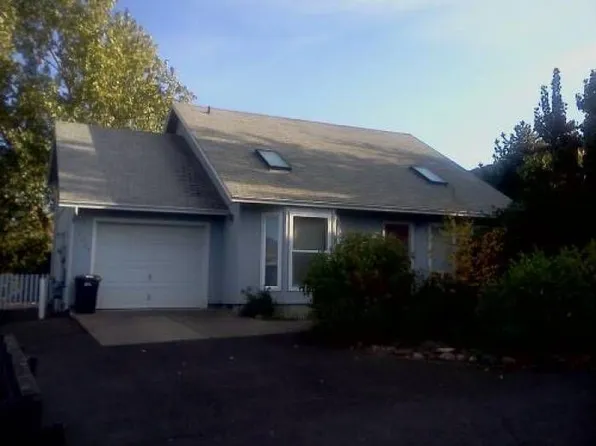 1324 Talent Ave, Talent, OR 97540