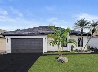 21392 Bridge View Dr, Boca Raton, FL 33428