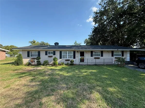 2424 Bates Ave SW, Winter Haven, FL 33880