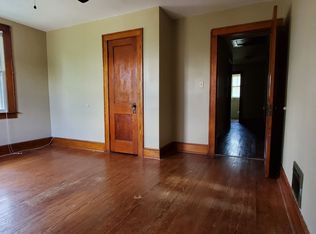 106 W College Ave, Frostburg, MD