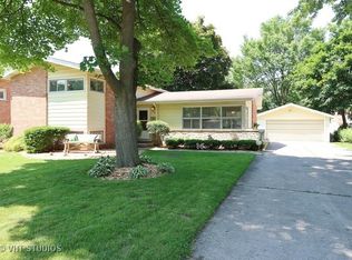 266 W Pleasant Hill Blvd, Palatine, IL 60067