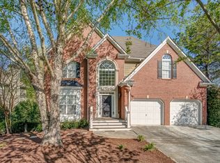 5724 Vinings Place Dr SE, Smyrna, GA