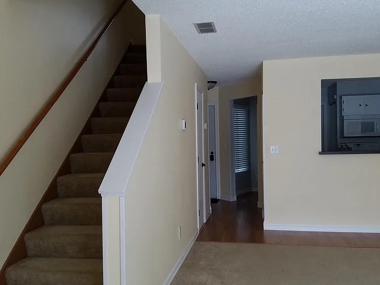2420 Cypress Dr — Photo 18