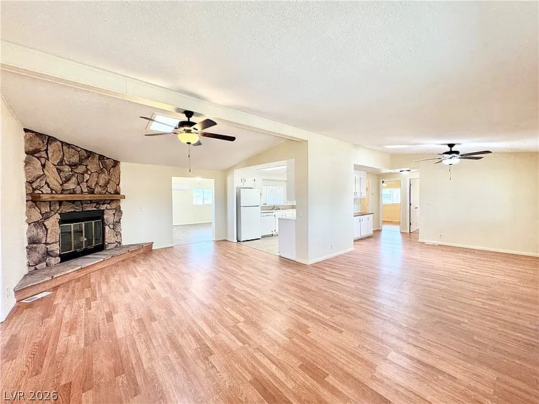 770 Banjo St — Photo 2