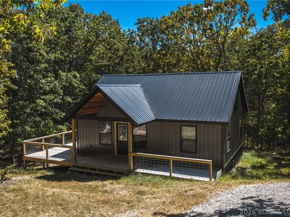 30463 Sassafras Dr, Warsaw, MO 65355