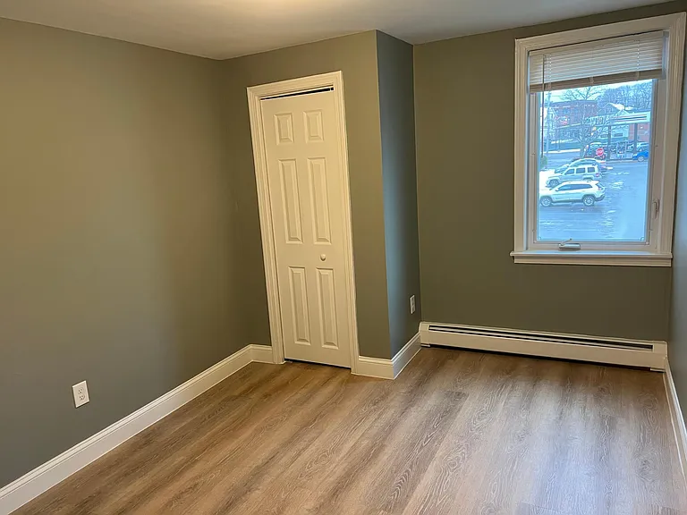 39 Franklin St #202 — Photo 7