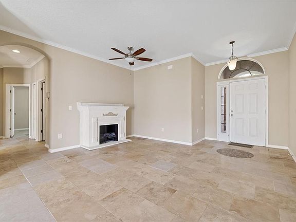 4th image of 1833 MIRA LAGO CIRCLE