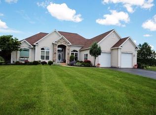 1385 White Tail Ln, Jamestown, NY 14701