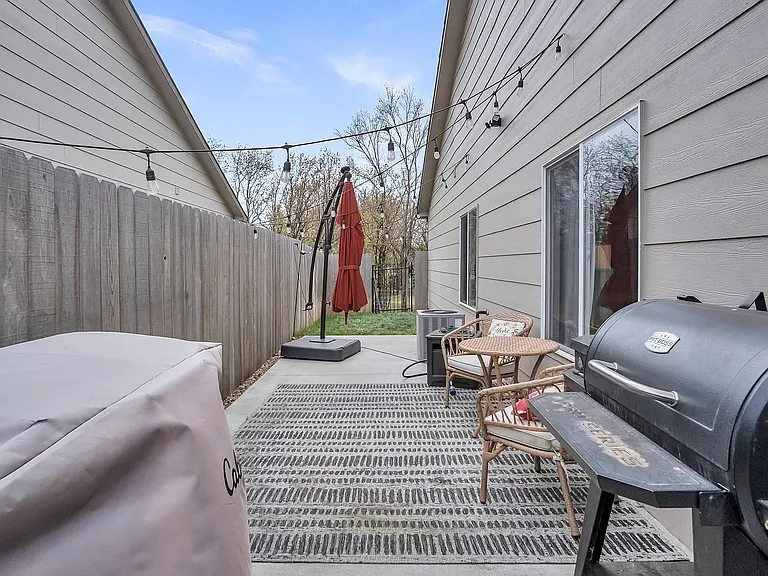12123 W Shadow Lakes St — Photo 32