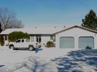 19544 Pine Landing Dr, Grand Rapids, MN 55744