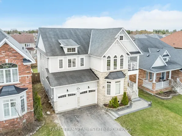 111 Latimer Ave, Essa, ON L3W 0N1