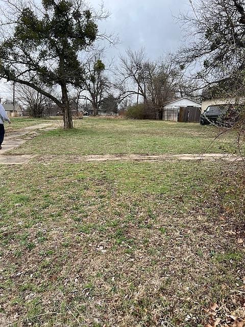 1st image of 1604 NW 34th St Lot 27