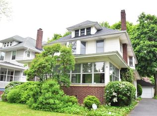 38 Laurelton Rd, Rochester, NY 14609