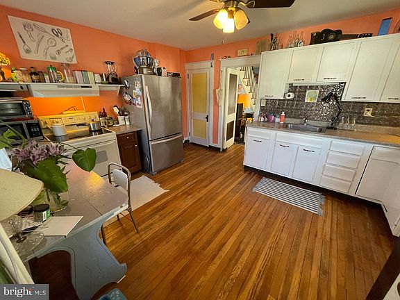 5th image of 411 Highland Ave