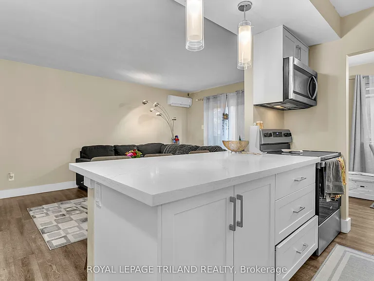 104 Devonshire Ave #101 — Photo 12