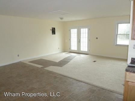 3rd image of 5831 Morningside Dr