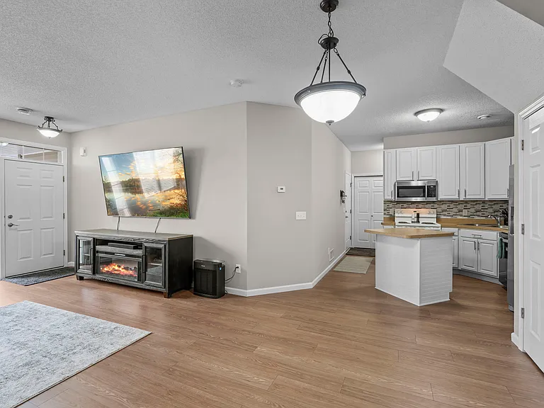 2504 Country View Dr #2504 — Photo 4