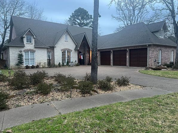 102 Dogwood Lakes Cir