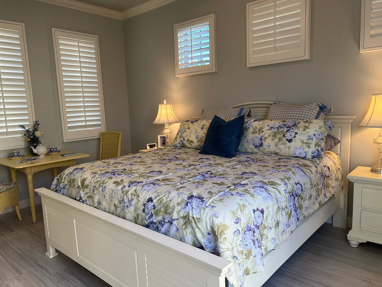 Studio, 310 sqft, $1,299 — Photo 2