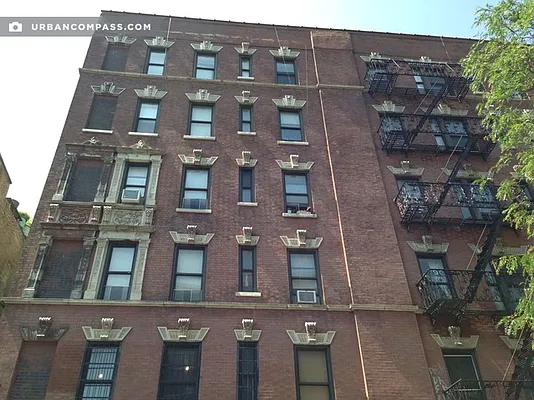 Rented by Compass | media 45