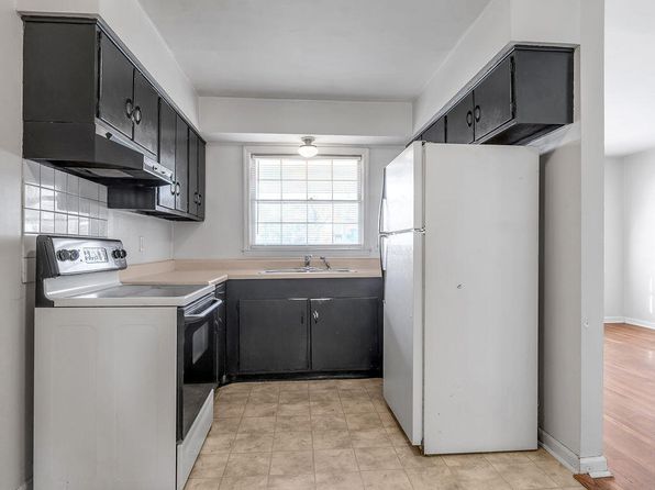 lexington-kentucky-77556065 picture