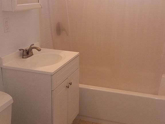4th image of 14 Bagnal St