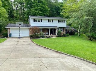 116 Oakmont Rd, Wheeling, WV 26003