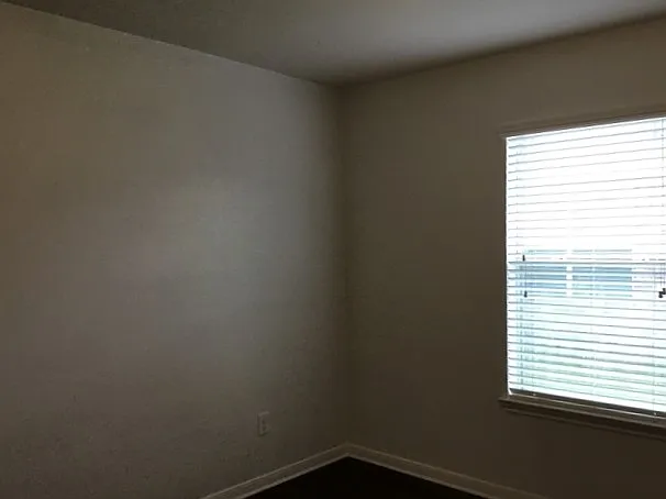22 Mira Loma Dr — Photo 14