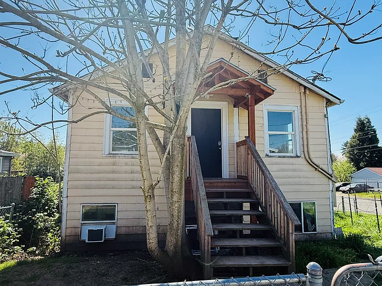 10306 SE Harold St — Photo 11