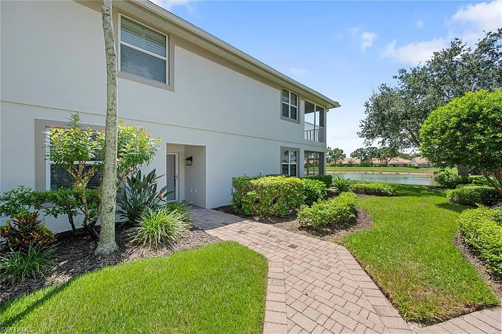 3 bed, 2.0 bath, 1632 sqft, $7,500 — Photo 2