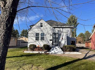 708 E 9th St, Merrill, WI 54452