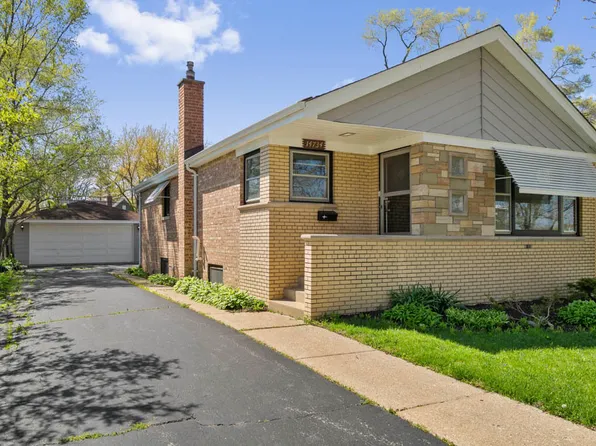 14734 Keystone Ave, Midlothian, IL 60445