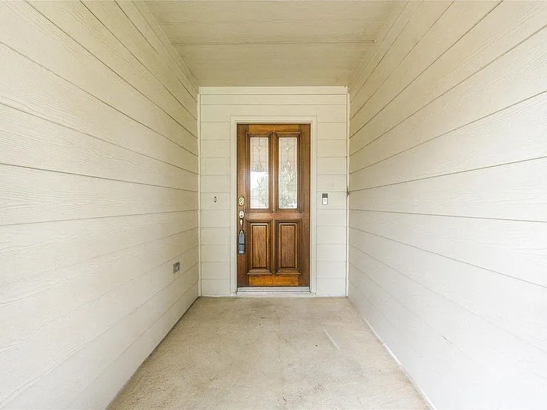 16702 Grovetrail Ln — Photo 6