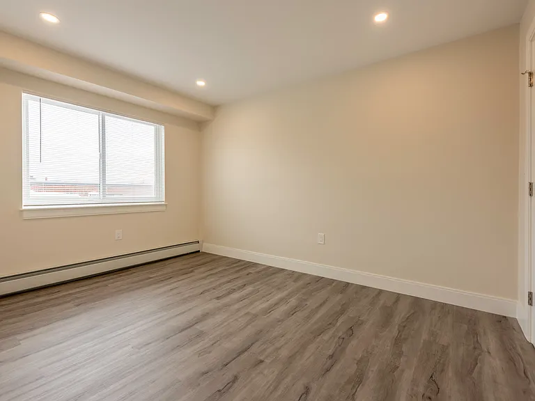 Nahatan Terrace Realty, LLC. — Photo 13